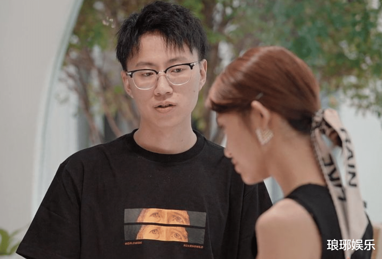 心动4|《心动4》有四对cp，唯独孔汝淳一人意难平，年龄的差距是鸿沟