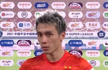 广州队|广州恒大“软脚虾”彻底翻身，精妙助攻后太兴奋，向场边炫耀！