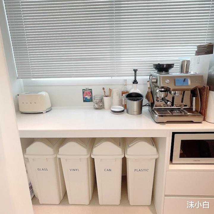 在阳台上砌花池种树,若我家能有这一半有意思,宅一周都不嫌闷!