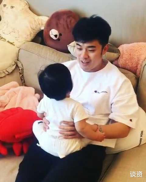 张艺兴|张子萱与陈赫在豪宅秀恩爱，结婚6年事业家庭双丰收，婆媳关系让人羡