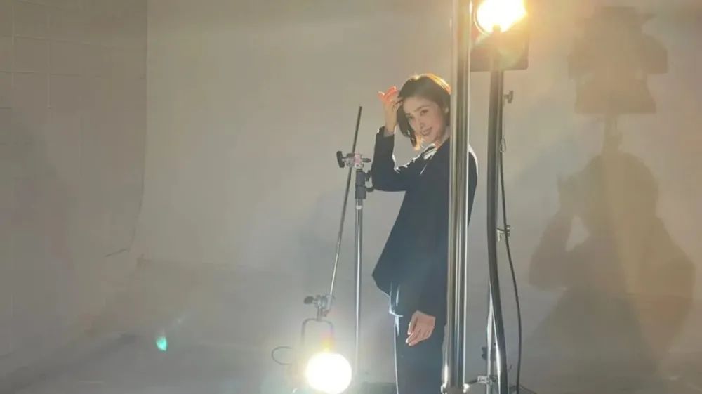 朱曼娘|第一女星宣布终生「不婚不育」后，所有男人都松了口气