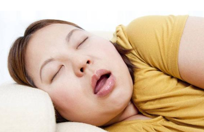 甲状腺肿大|血栓来临时，身体往往会出现4种“异常”，若占一种，需要留意