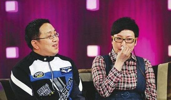 赵本山|著名演员句号:曾是赵本山助理,二婚娶小11岁妻子,为岳父母养老