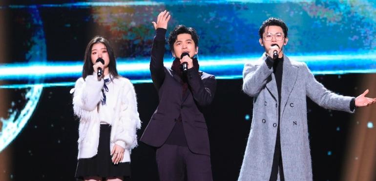 一只麦兜 中国好声音：李克勤战队总决赛彩排视频发布，学员多的劣势显现