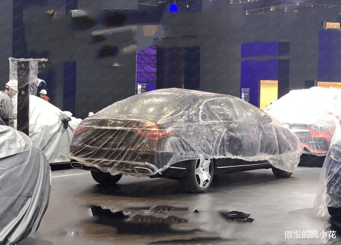 2021款“邁巴赫S”抵達上海車展，內飾迎來蛻變，配頭等艙座椅！-圖2