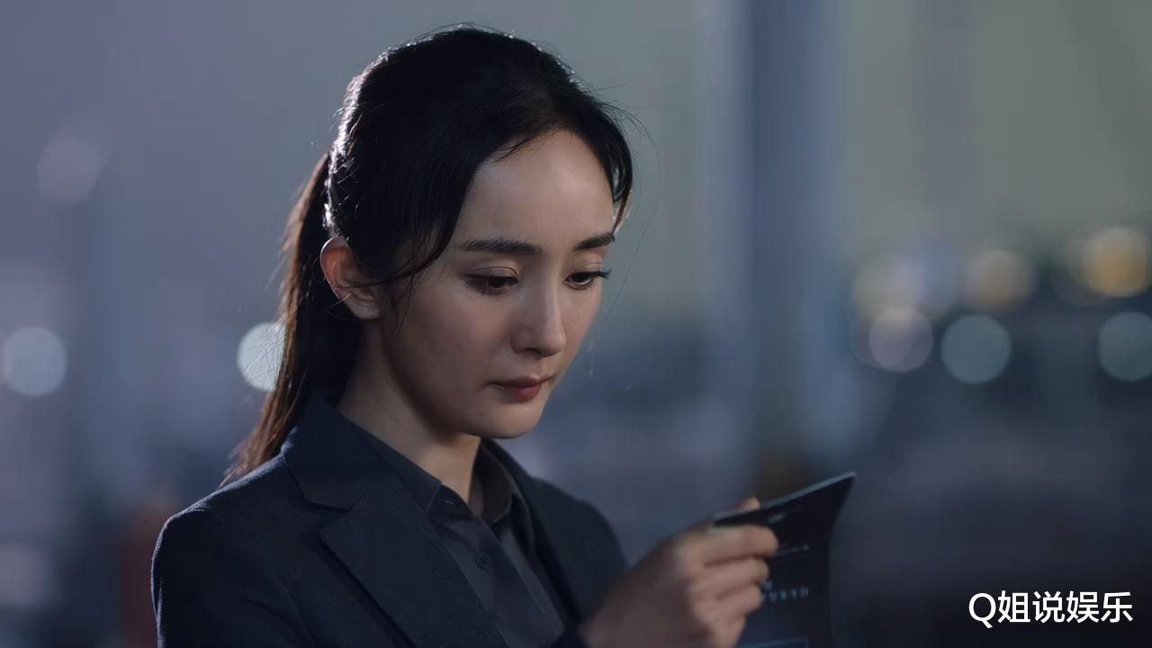 周星驰|暴风眼：编剧太会了，隐藏BOSS从马爸猜到程雷，我们忽略了她