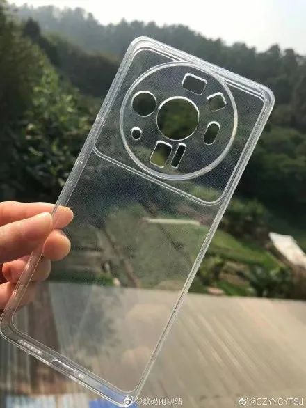 折叠屏|华为MateV折叠屏保护壳曝光；OPPO Find N真机照流出