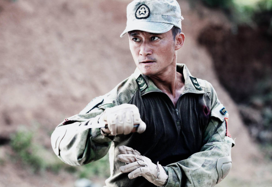 吴京|他曾断言“吴京打不红”，如今吴京大红大紫，而他却被全网封杀！