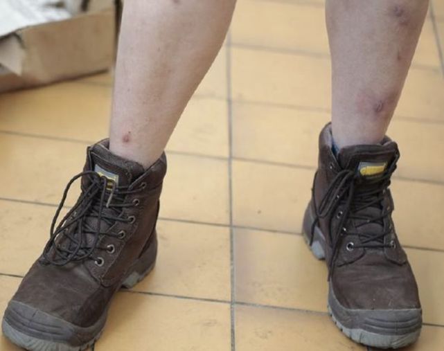 朱芊佩|香港“最美搬运工”朱芊佩：坚持干体力活10年，结婚后现在怎样了？