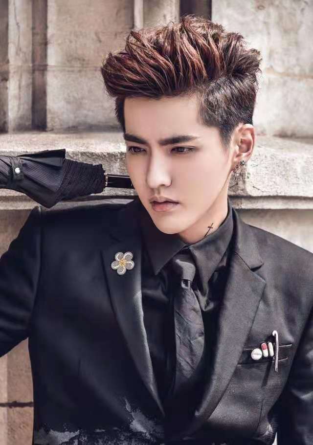 张钰|河南方回应拒绝吴亦凡捐款2000万：不会拒绝任何人捐款，他实际捐了100万