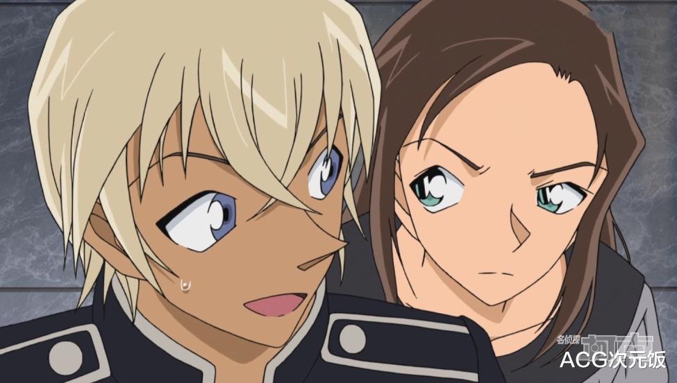 安室透|柯南最特别的龙套的角色，早期连名字都没有，却成为重要角色的cp