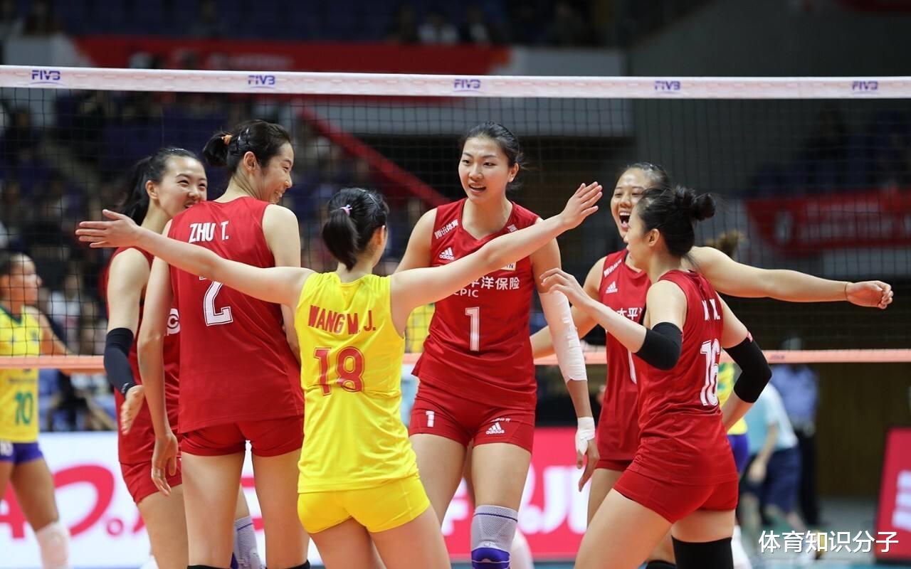 荷兰队|25比12打崩荷兰队!女排全主力回归状态火热,6大主力全部发威