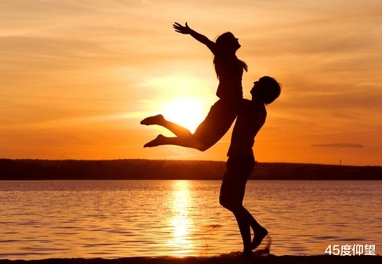 45度仰望|她不漂亮，但相亲时一个行为，让男孩决定娶她