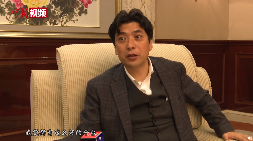 美男计|甘孜又用美男计：49岁局长一张照片帅出圈，这次丁真输了