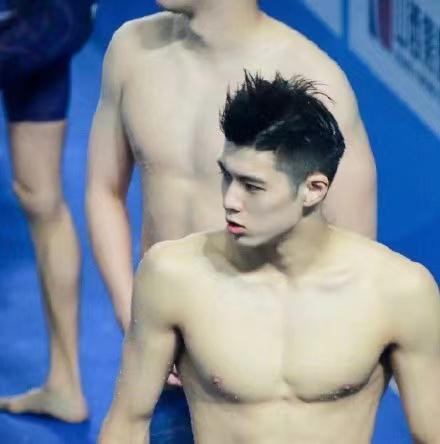 玉骨遥|汪顺纠正大众畸形审美！外形阳光身材健美，与张雨霏cp感着实够强