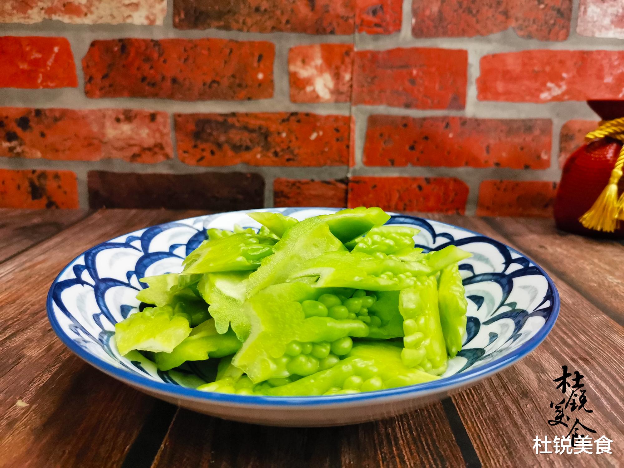 苦瓜|天然“胰岛素”被发现，夏天吃清凉去暑，3分钟出锅上桌被抢光