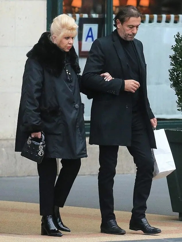 全球时尚风行 特朗普原配的小男友因皮肤癌去世!才49岁太可惜,72岁伊万娜贵气