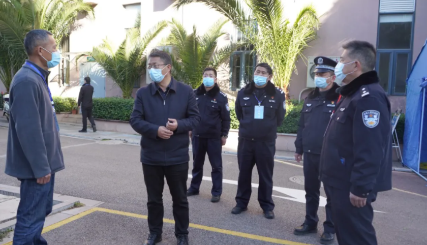 安宁快报 安宁市委、市政府主要领导慰问疫情防控一线工作人员