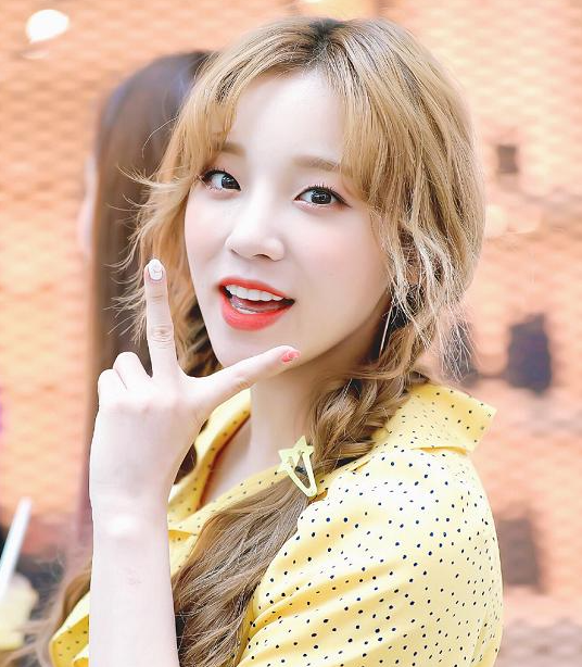 宋雨琦|宋雨琦总是化浓妆?《跑男9》中卸下厚粉底,淡妆下暴露真颜值