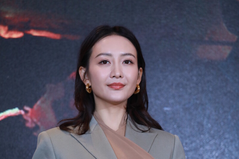 王鸥|为何王凯和王鸥拍亲密戏不拍下半身？镜头下移，网友却笑出猪叫