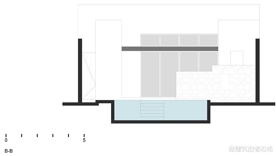 尊重殖民风格的老建筑改造：外部平平无奇，内部却大有乾坤