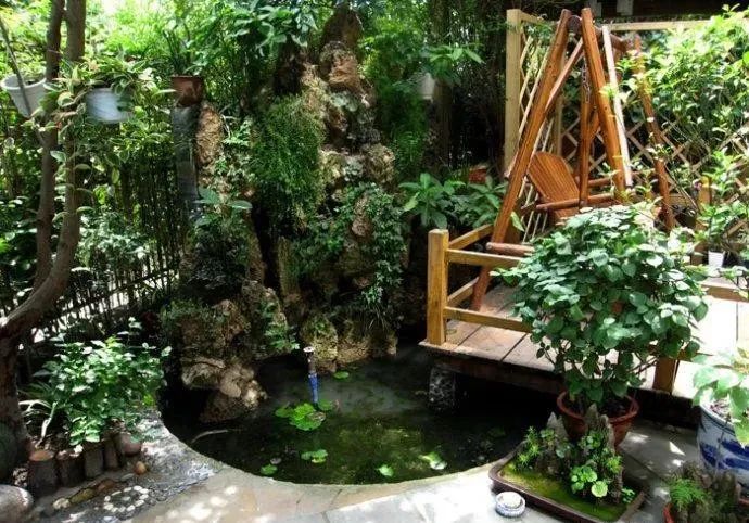 自建房留出一片空地,建一个这样的庭院,拥有小桥流水般的意境!