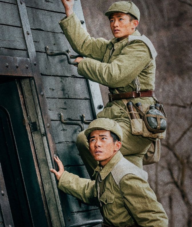 战狼2|票房“天花板”或将刷新，这部大片延期1个月，有望超越《战狼2》