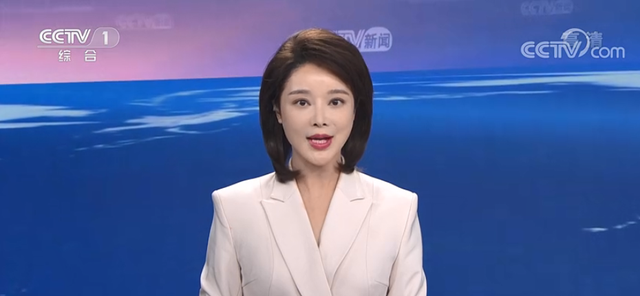 胡蝶|胡蝶：剪掉标志性刘海，全新造型首秀《新闻30分》更显女主播气质