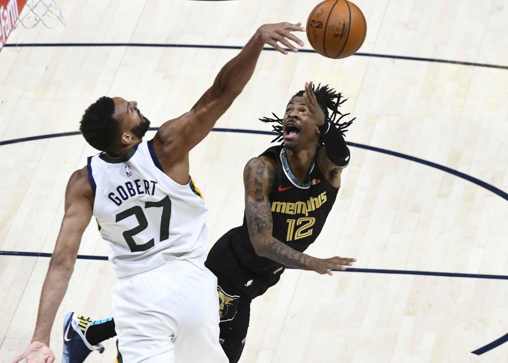 灰熊队|掀翻西部第一！季后赛最大冷门诞生，灰熊24号准绝杀：31+7破纪录