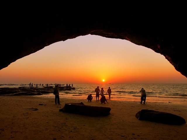 涠洲岛 毁誉参半的涠洲岛，只要去对了时间，每按一次快门都是大片