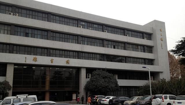 雪落无尘谈|新一线城市西安这些高校，实力强，就业好，工作单位抢着要