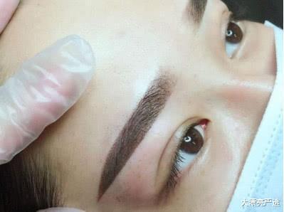 纹眉 离职纹眉师：为什么我从来不纹眉毛，看完你就知道了