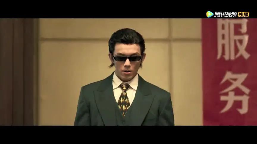 萧闯|此国剧一出，两个流量明星翻身