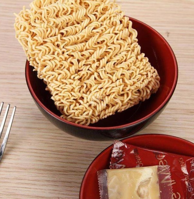 美食轩事|吃一袋方便面，肝需解毒32天，这是真的吗？不妨了解一下