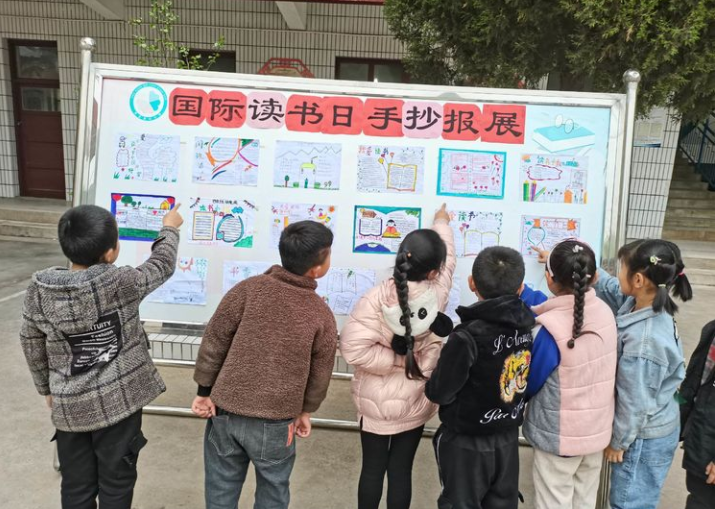 涉县融媒体中心 快来！小编带你感受一下涉县的“书香盛宴”