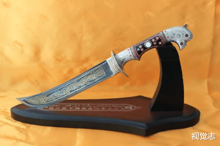 许亚军|这部9.9分的好片，曾被各大电视台拒绝。