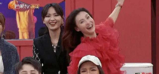 张柏芝|张柏芝的性格大方随和，立马成为浪姐里最混得开、最吃香的姐姐