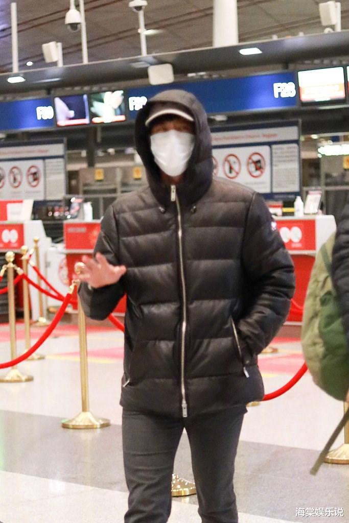 王力宏|王力宏12月18日现身北京！被前妻怒斥出轨后神色坦然，大方打招呼