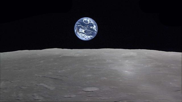 月球|远隔38万公里，从月球上看地球，为什么会让人感到害怕？