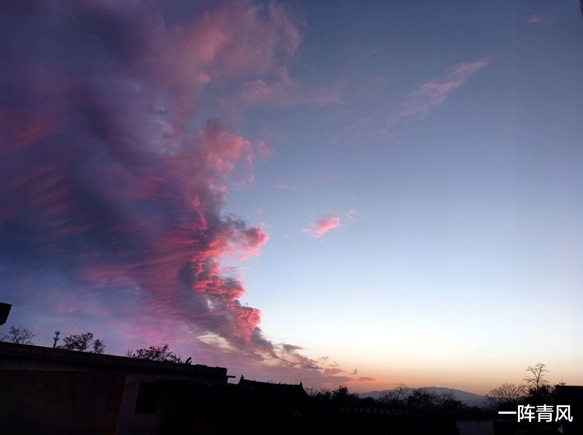 妒忌|优秀的人,在公司里面,一定要注意保持低调,否则容易被人陷害