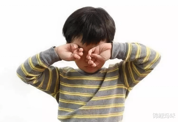 锦鲤妈咪|近视的孩子越来越多，不同度数有何差别？别消耗娃的“远视储备”