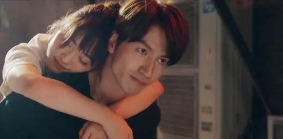 棉妈育儿经|20年后F4现状:有人一年没收入、有人豪宅变废墟、有人成商业大佬