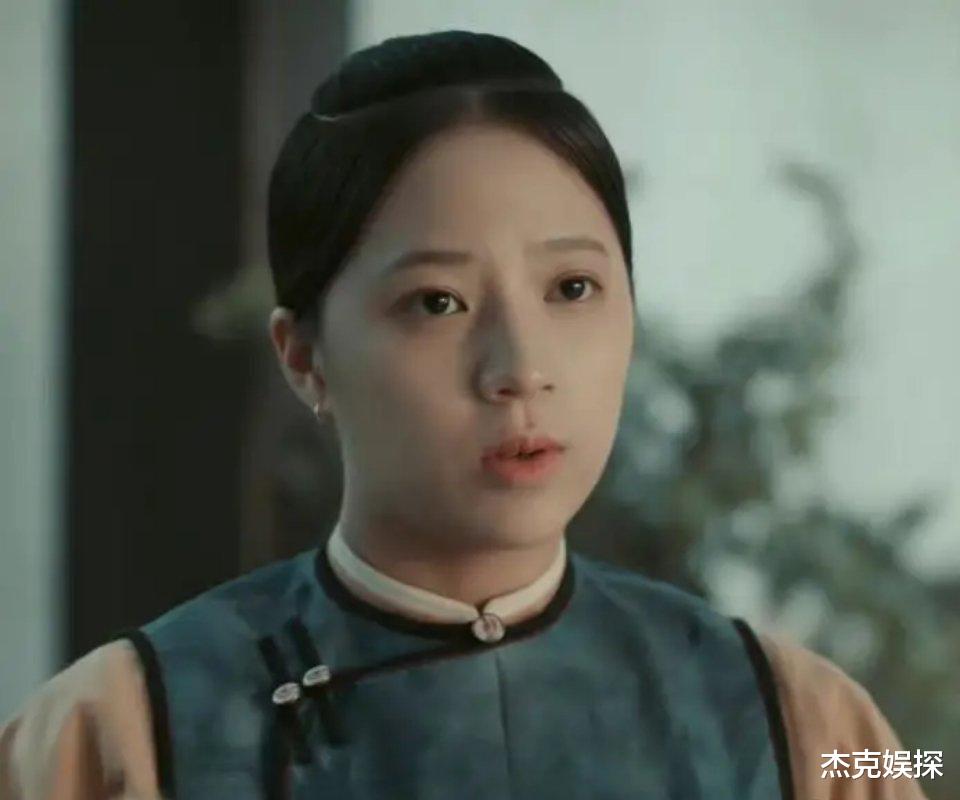 王悦伊|拖家带口进娱乐圈？欧阳娜娜与妹妹出席活动，欧阳娣娣长相引热议