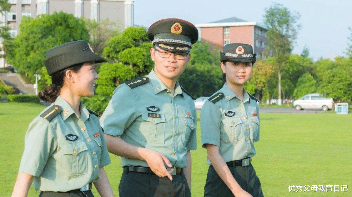 文职|军队文职,正式编制,月薪高福利好,需3000多人专科生也有机会