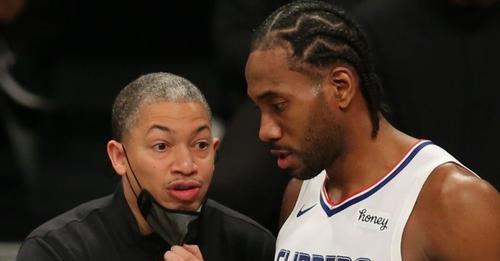 快船队|8中2，7中1！认清现实吧小卡，你跟乔治的组合从一开始就是个错！