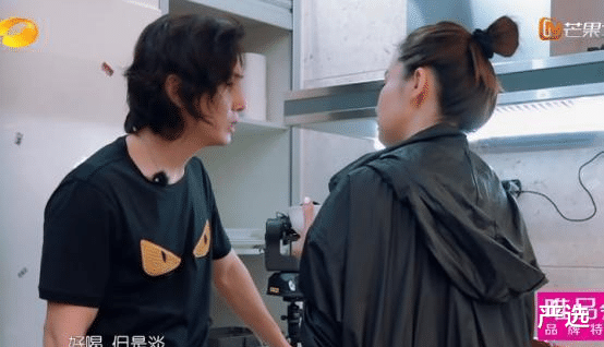 严选|戚薇李承铉不小心晒出“身体乳”火了，却因太便宜被看不起，戚薇：我用了5年