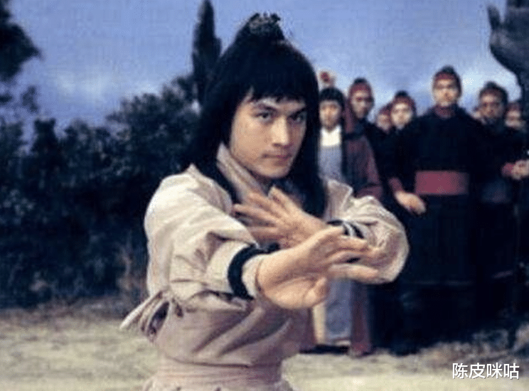 那英|三位歌坛大姐大的生娃史，有人未婚生子，有人守寡4年生下一女