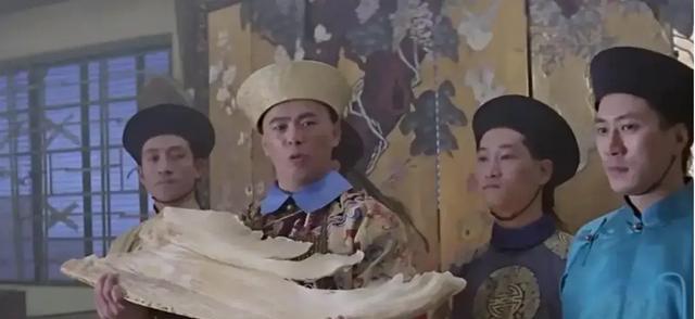 熊欣欣|拍《金玉满堂》时他临时发挥咬了一口道具鱼翅,没想到赔80w港币