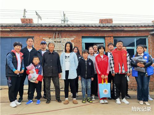 拾光记录 唐山市丰润区火石营镇潘家峪村开展“与爱同行”公益活动