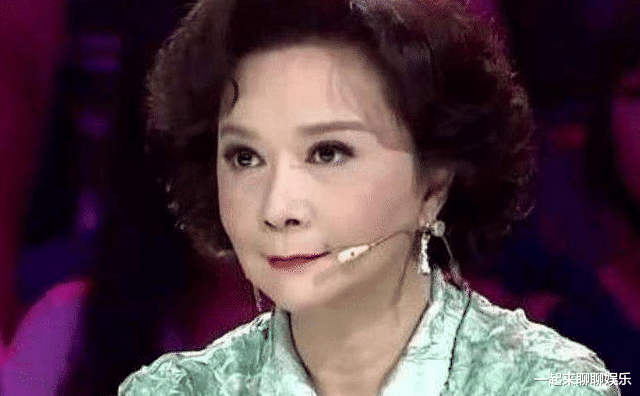 公益|蔡明之子丁丁：36岁还未婚，是蔡明的骄傲也是她的心病